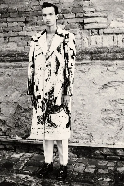 Look 6